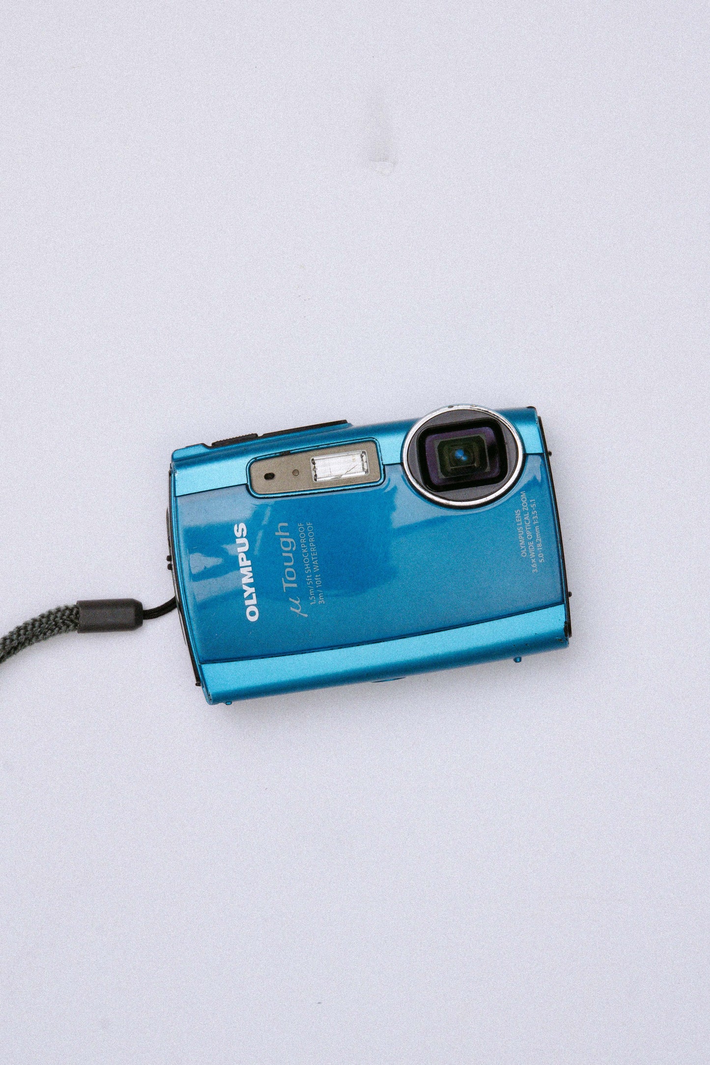 Olympus MJU Tough