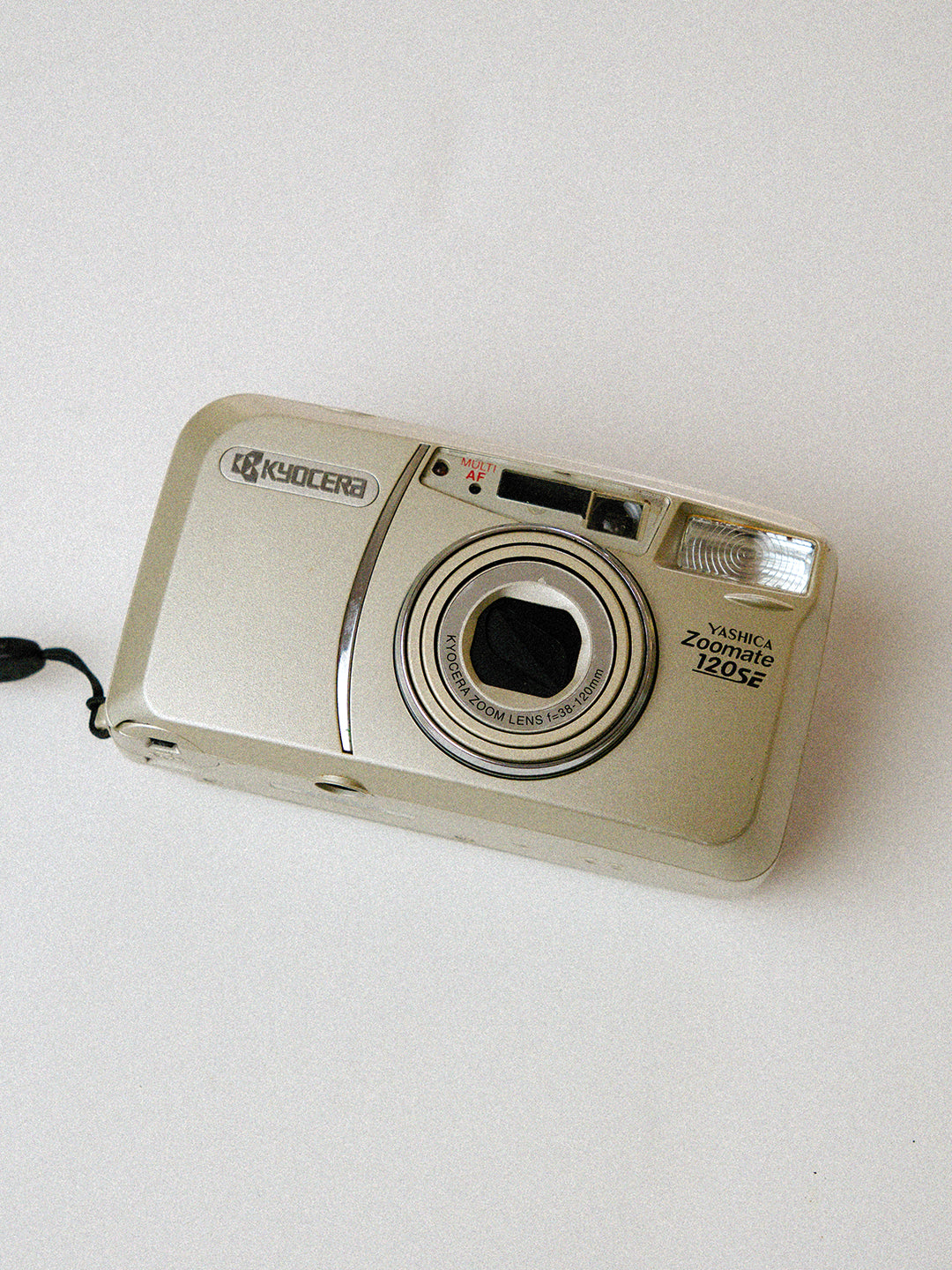 Kyocera Yashica Zoomate 120SE