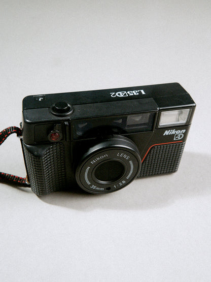Nikon L35AD2